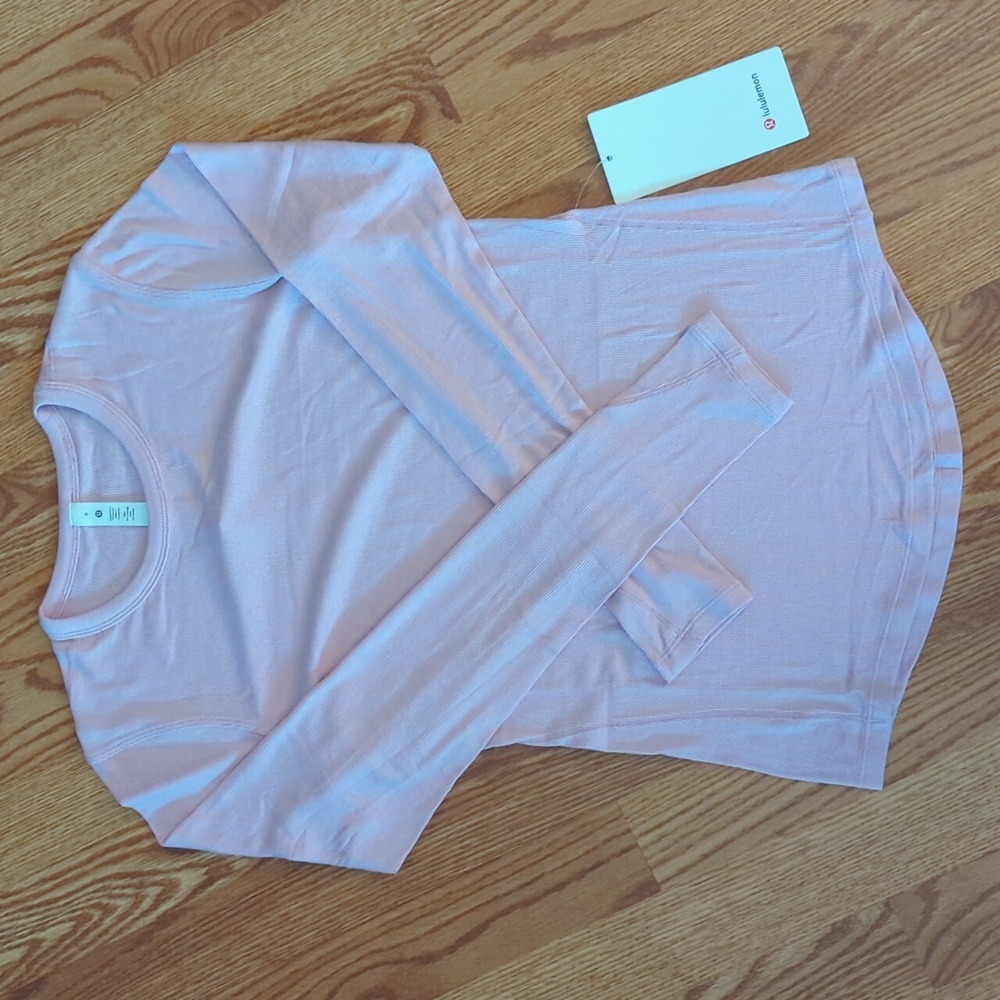 Lululemon Hold Tight Long Sleeve Size 6